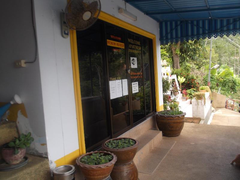 Oyo 851 On Hill Residence Patong Exterior foto