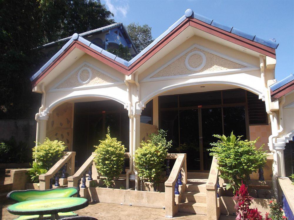 Oyo 851 On Hill Residence Patong Exterior foto